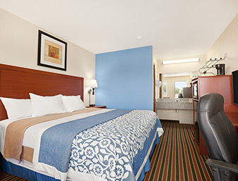 Days Inn By Wyndham Champaign/Urbana Экстерьер фото